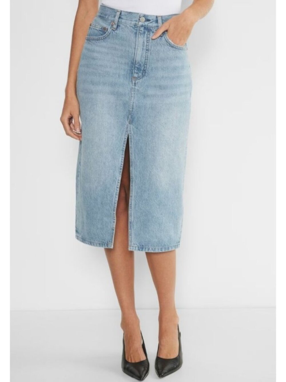 Aritzia The 90s Halle Denim Skirt by Denim Forum Sz 28